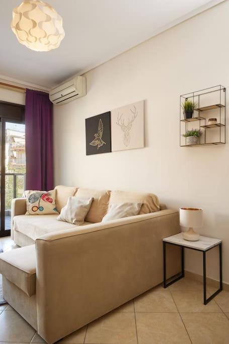 βright Boutique In Vibrant Neighbourhood Thessaloniki